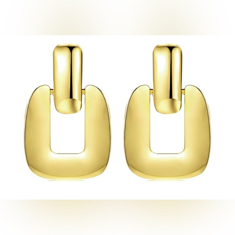 Gold Drop Earrings